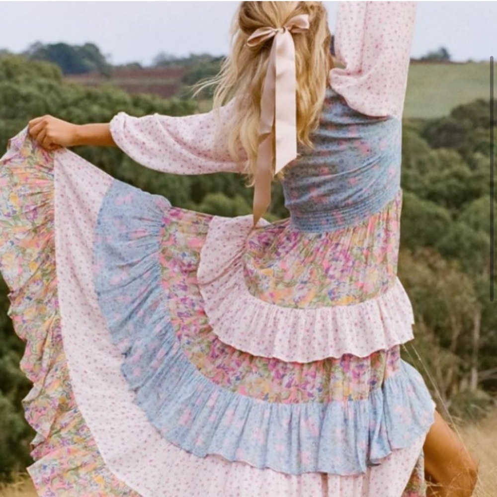 Spell dolly ra ra gown - Picture 1 of 3